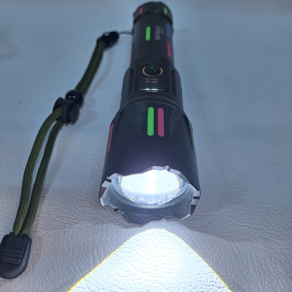 LINTERNA DE LUZ FUERTE Y ZOOM TELESCOPICO |EPC-97|