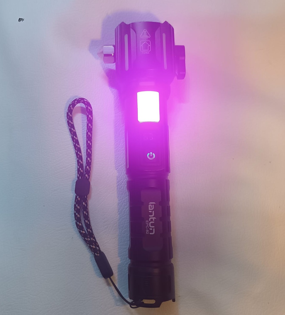 LINTERNA TACTICA TERRENEITOR  DE LARGO ALCANCE |EPC-82|