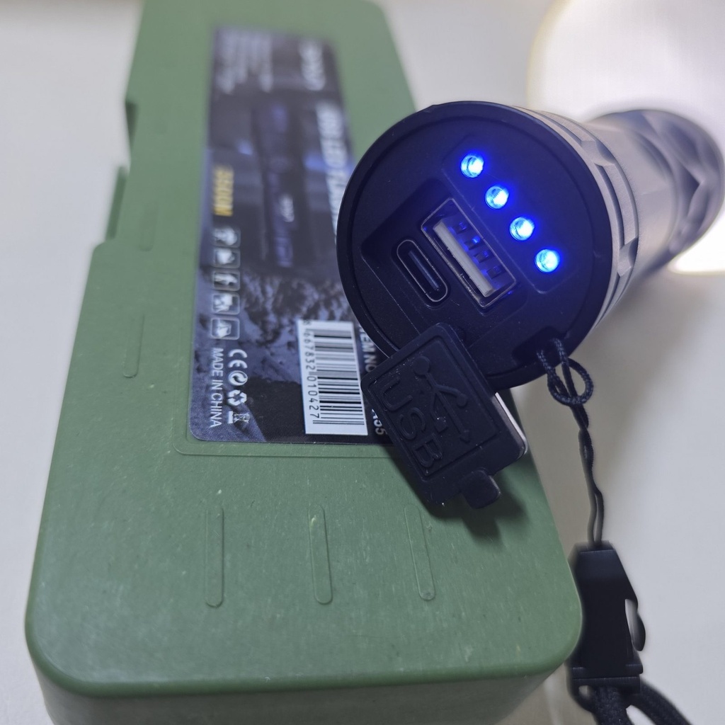 LINTERNA TACTICA LED RECARGABLE |QXY-A55|