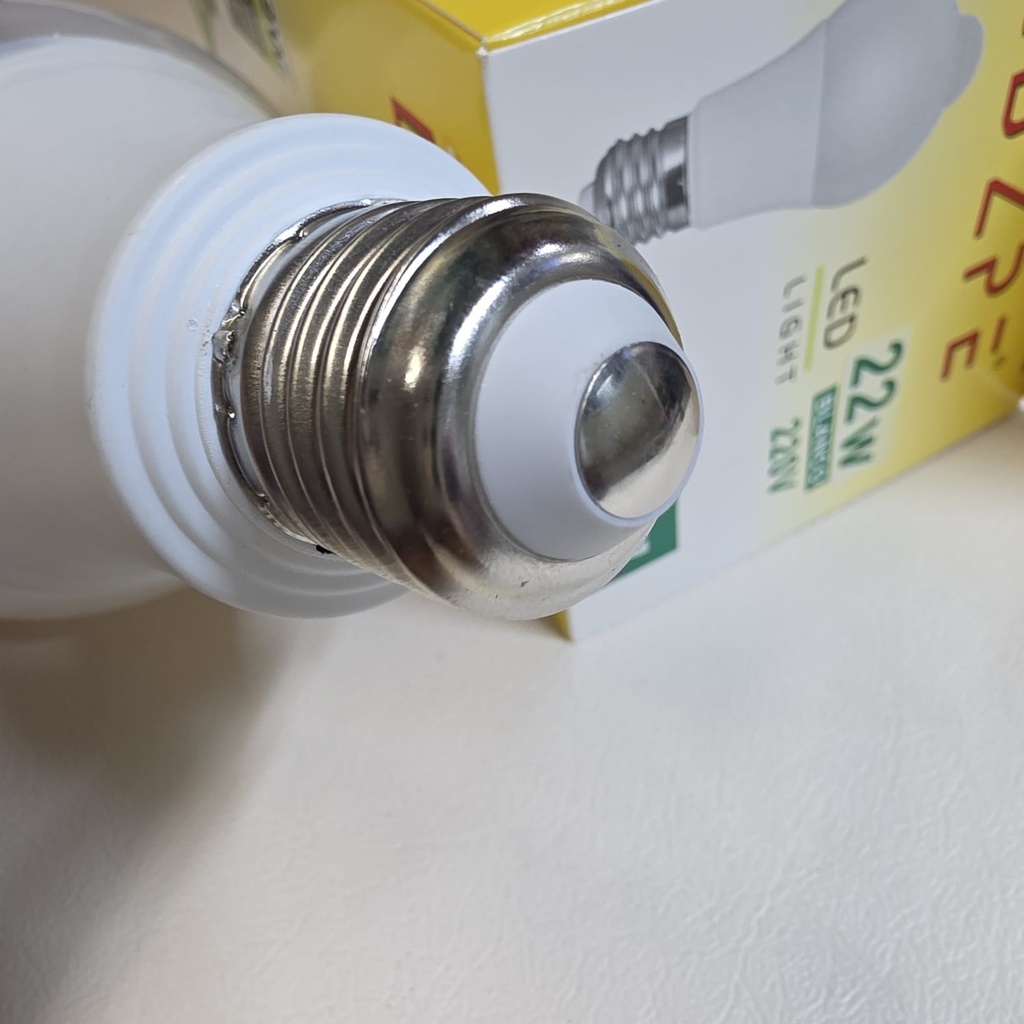 FOCO CON SENSOR DE MOVIMIENTO 22W