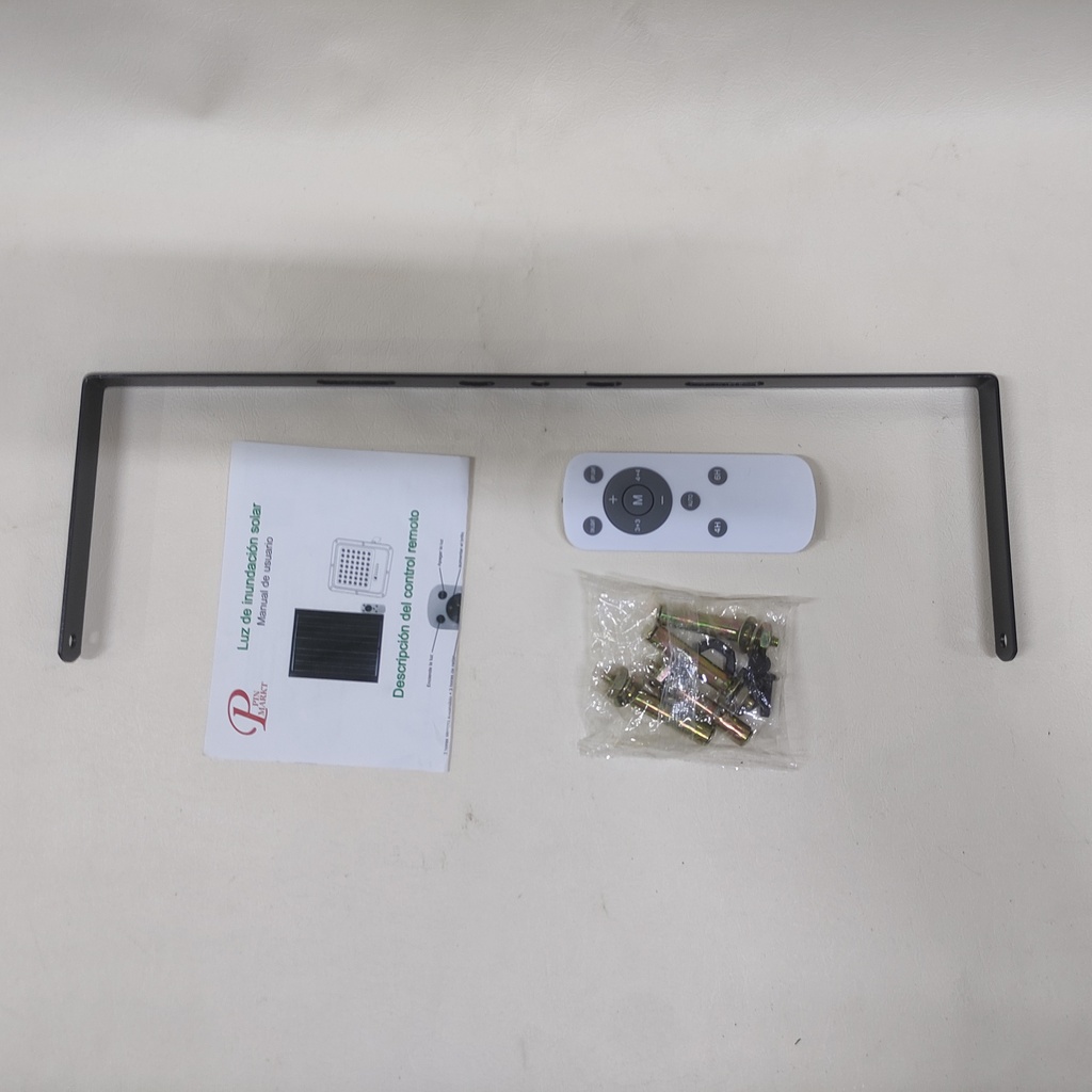 REFLECTOR 800W DE POLIACRILICO CON PANEL SOLAR |090822-10|