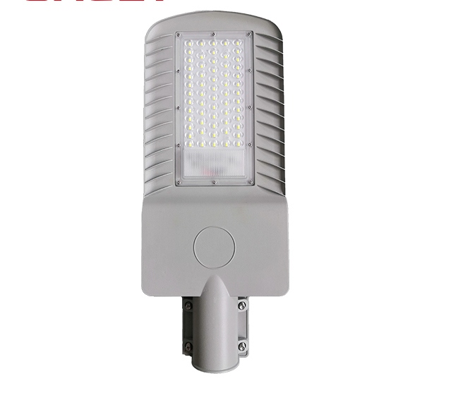 ALUMBRADO SOLAR 400W CON PANEL EXTERNO |TR-168-400W|