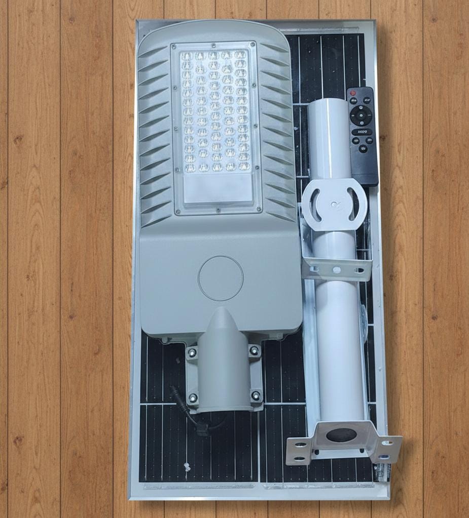 PASTORAL CON PANEL SOLAR EXTERNO 400W PREMIUM 