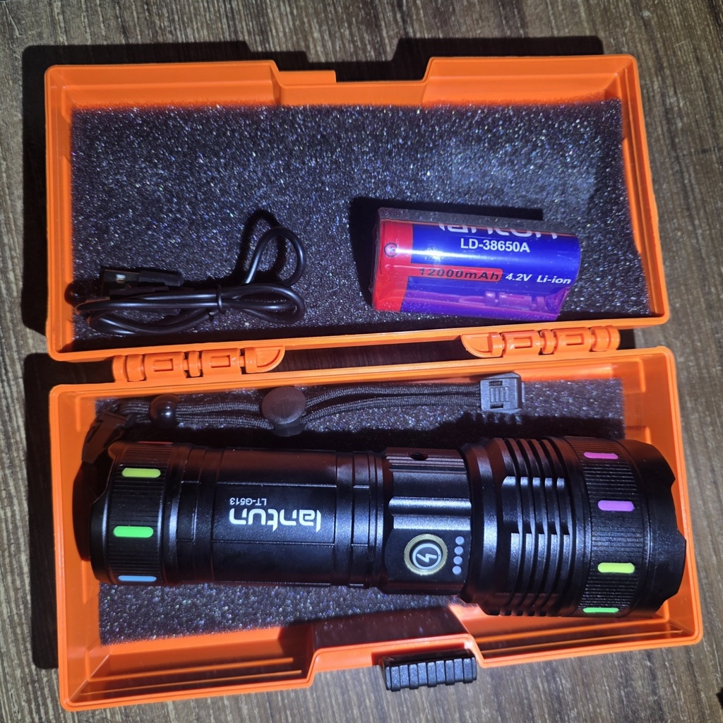 LINTERNA RECARGABLE ALTA POTENCIA |LT-G513|