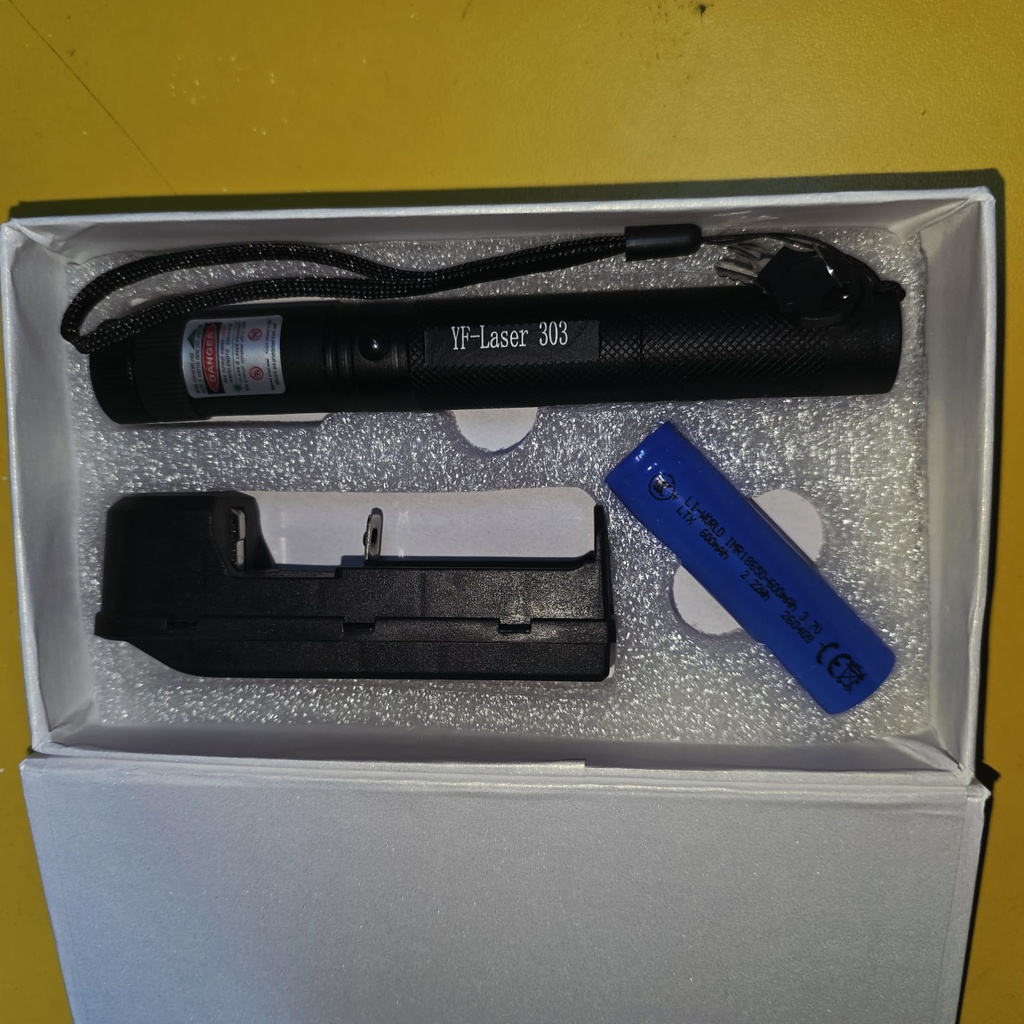 PUNTERO LASER DE LARGO ALCANCE |303PRO|