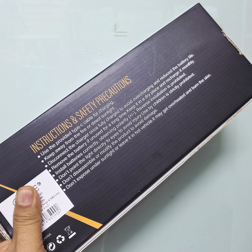 LINTERNA GIGANTE 30cm CON 9 BATERIAS DE LITIO RECARGABLE Y 3 LUCES DE COLORES |TY052|