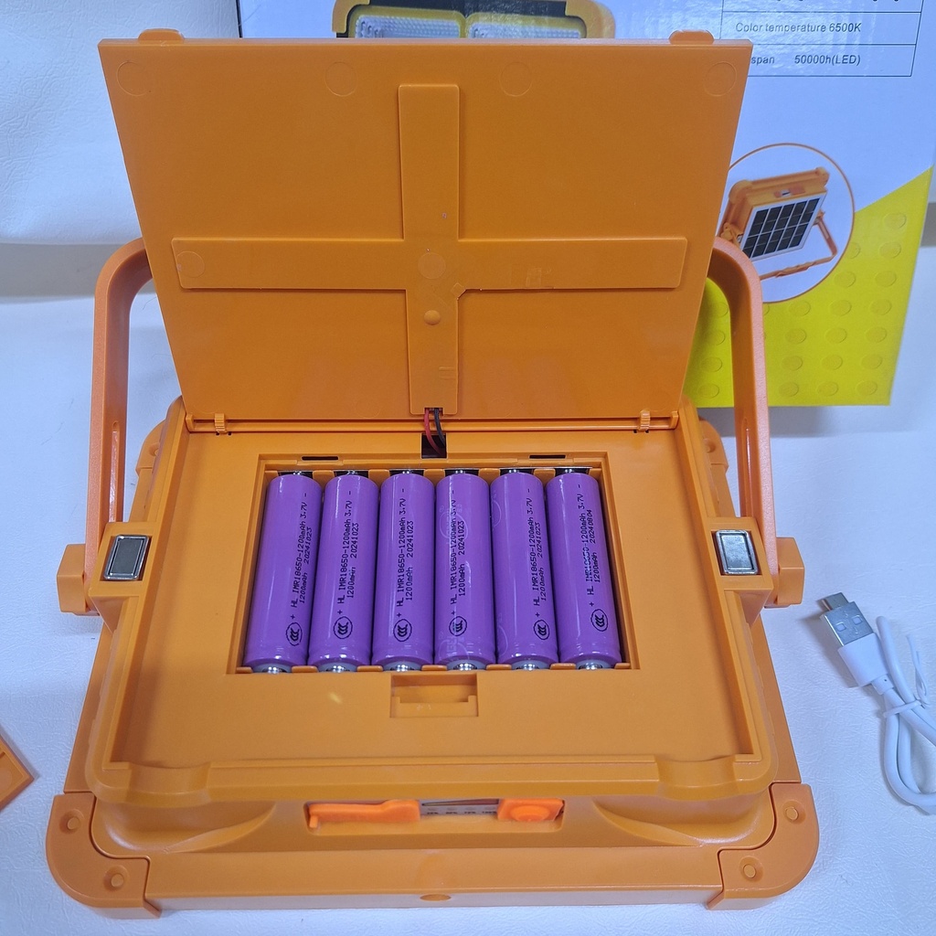 REFLECTOR RECARGABLE SOLAR 7200 mhA