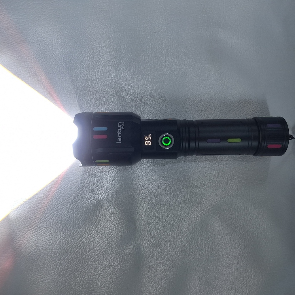 LINTERNA DE LUZ FUERTE Y ZOOM TELESCOPICO |EPC-96| 