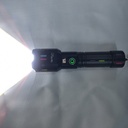 LINTERNA DE LUZ FUERTE Y ZOOM TELESCOPICO |EPC-96| 