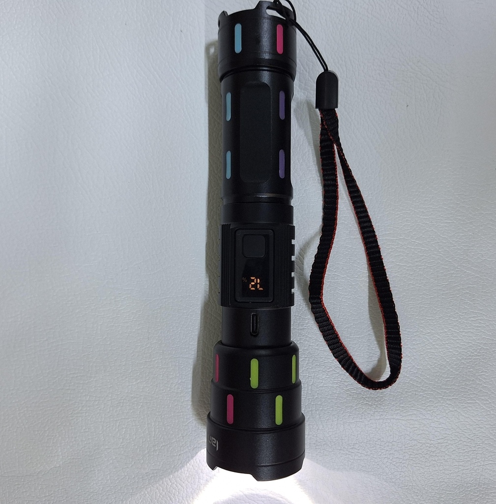 LINTERNA TACTICA MEDIANA DE LARGO ALCANCE |EPC-98|